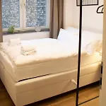 Frankfurt Apartment *