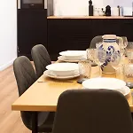 Frankfurt Apartment *